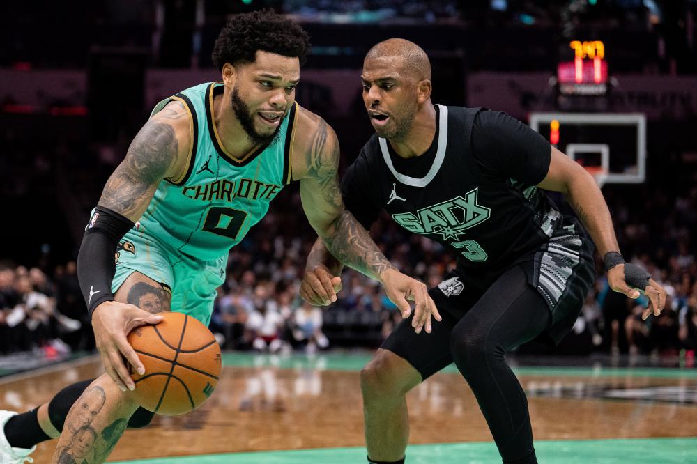 不仅彰显自 不仅彰显自