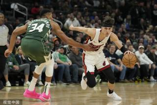 而与此同时 而与此同时